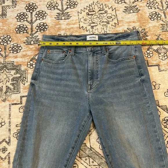 🎉HP🎉PISTOLA 29 Cassie- high waist & straight leg jeans w distressing—see photos - Picture 5 of 11